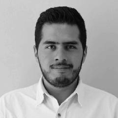 Alejandro Lira