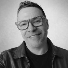 Raúl Román